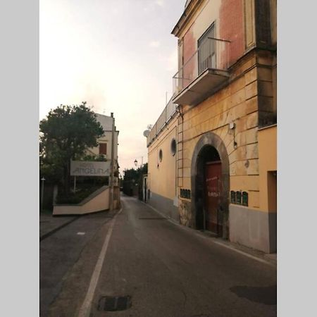 Mary House - Grazioso Appartamento Con Garage Sant'Agnello Exterior photo