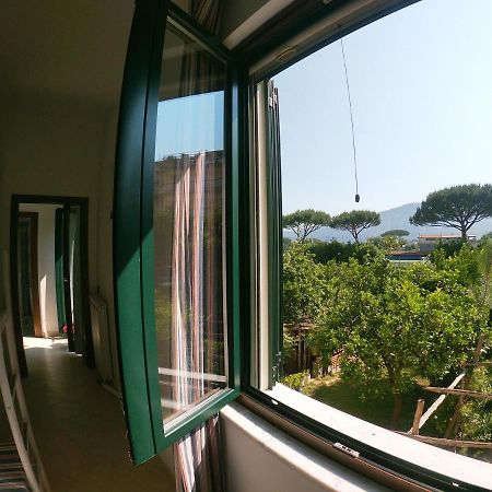 Mary House - Grazioso Appartamento Con Garage Sant'Agnello Exterior photo
