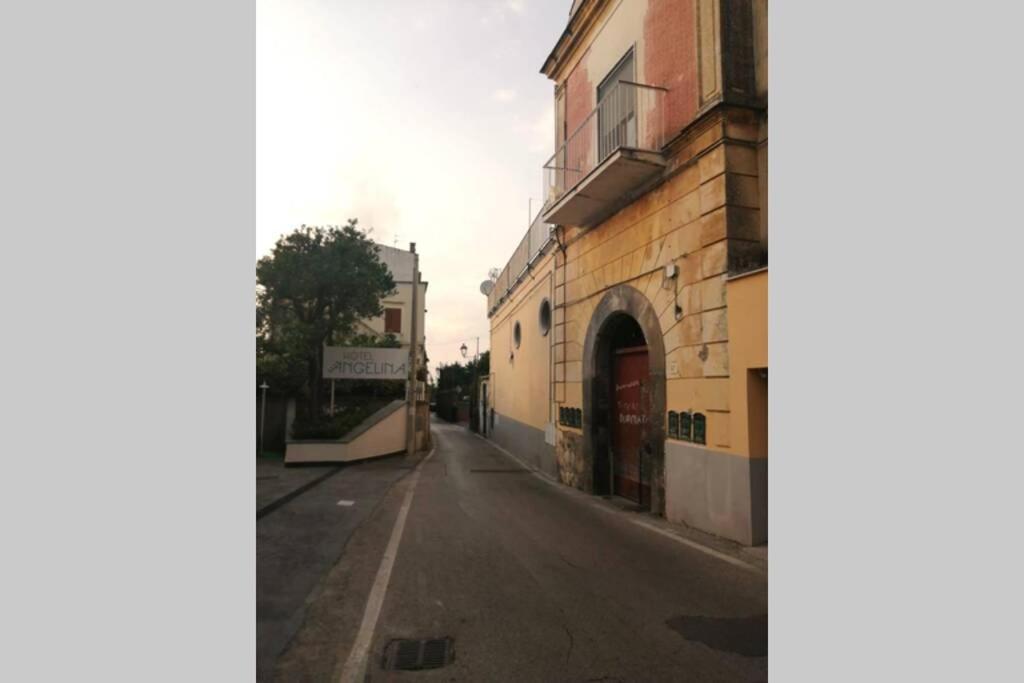 Mary House - Grazioso Appartamento Con Garage Sant'Agnello Exterior photo