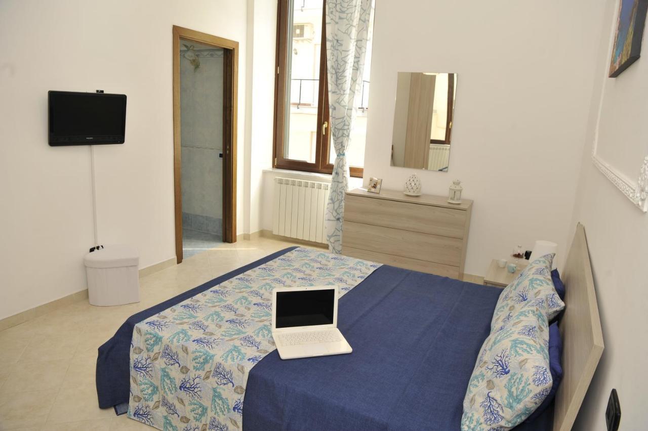 Mary House - Grazioso Appartamento Con Garage Sant'Agnello Exterior photo