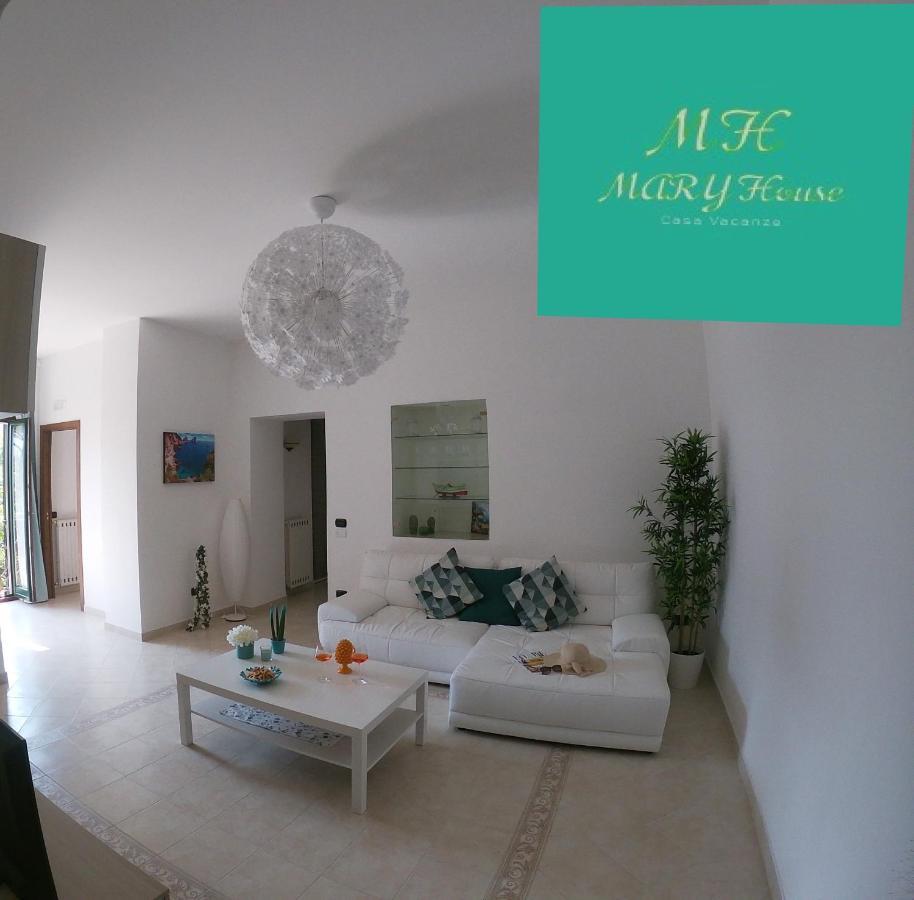Mary House - Grazioso Appartamento Con Garage Sant'Agnello Exterior photo