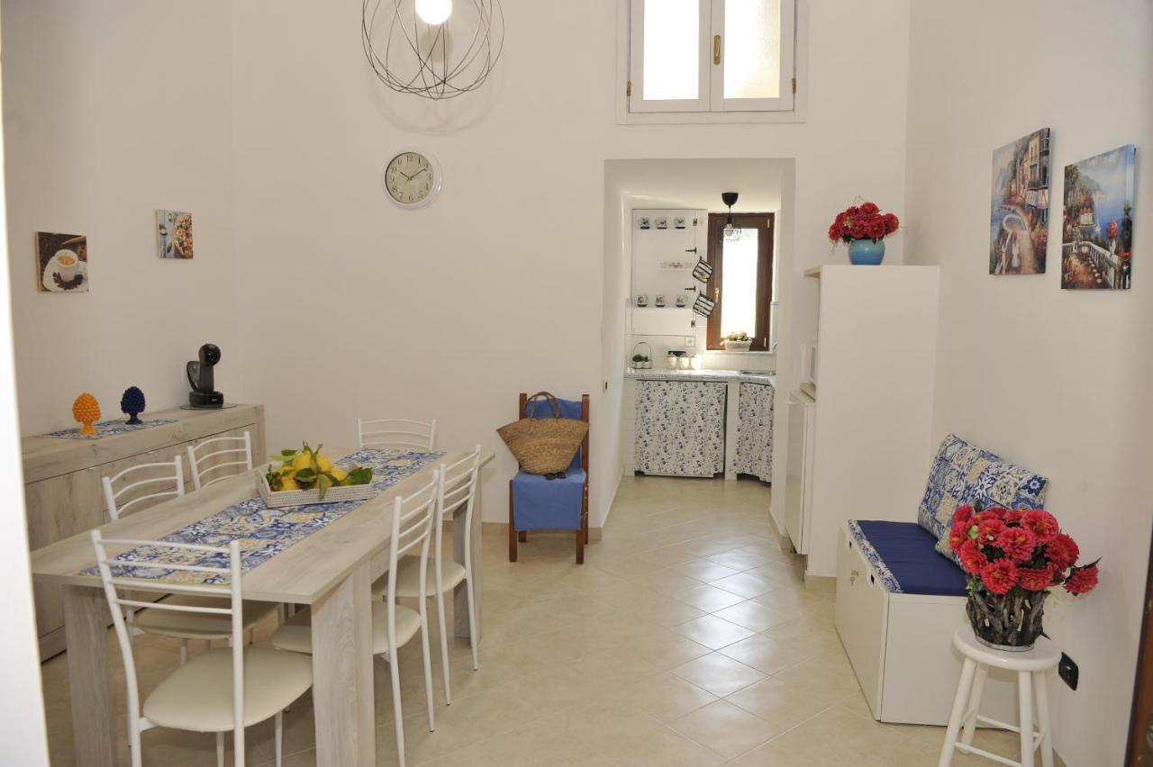 Mary House - Grazioso Appartamento Con Garage Sant'Agnello Exterior photo